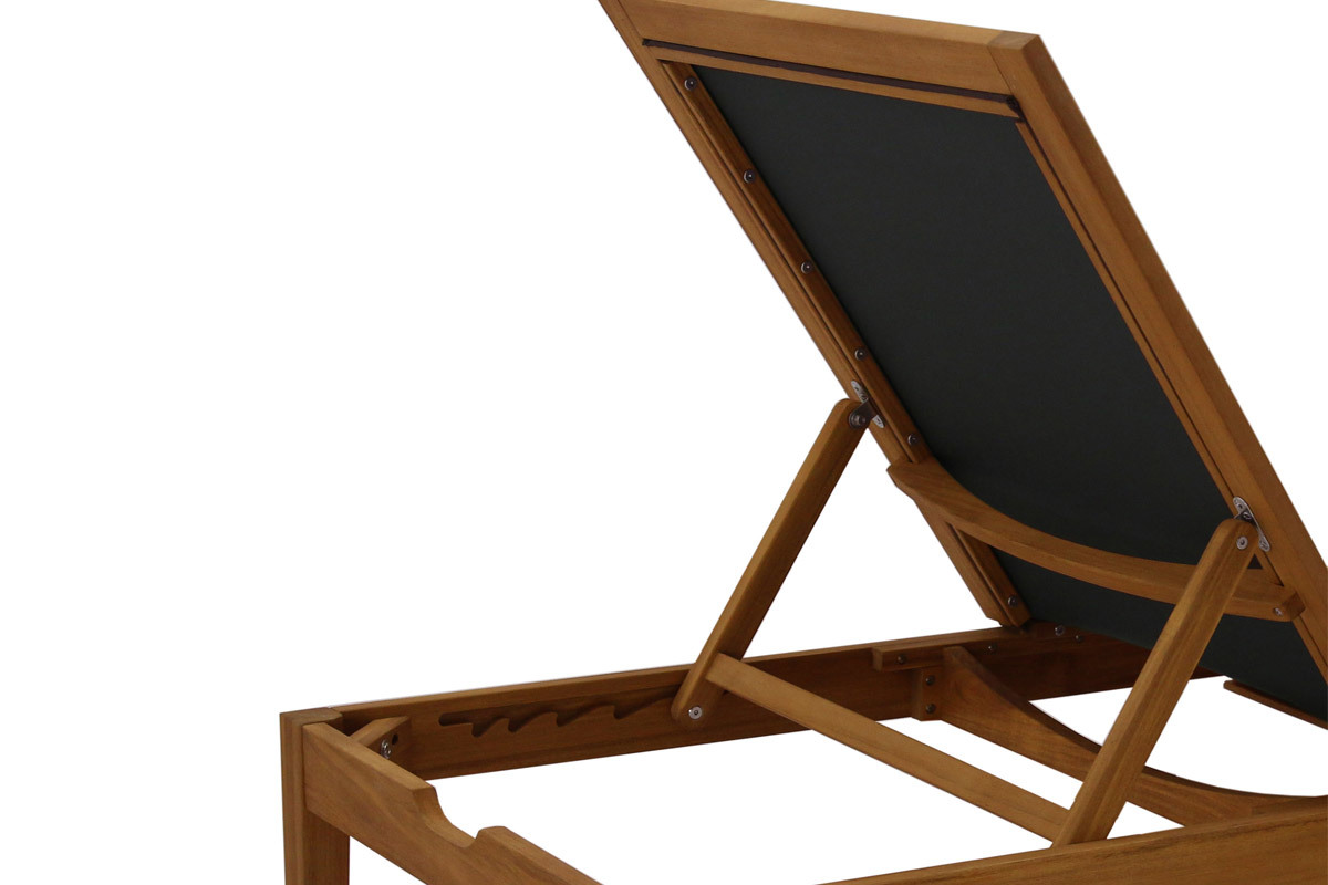Bain de soleil gris fonc� et bois massif NAVEEN