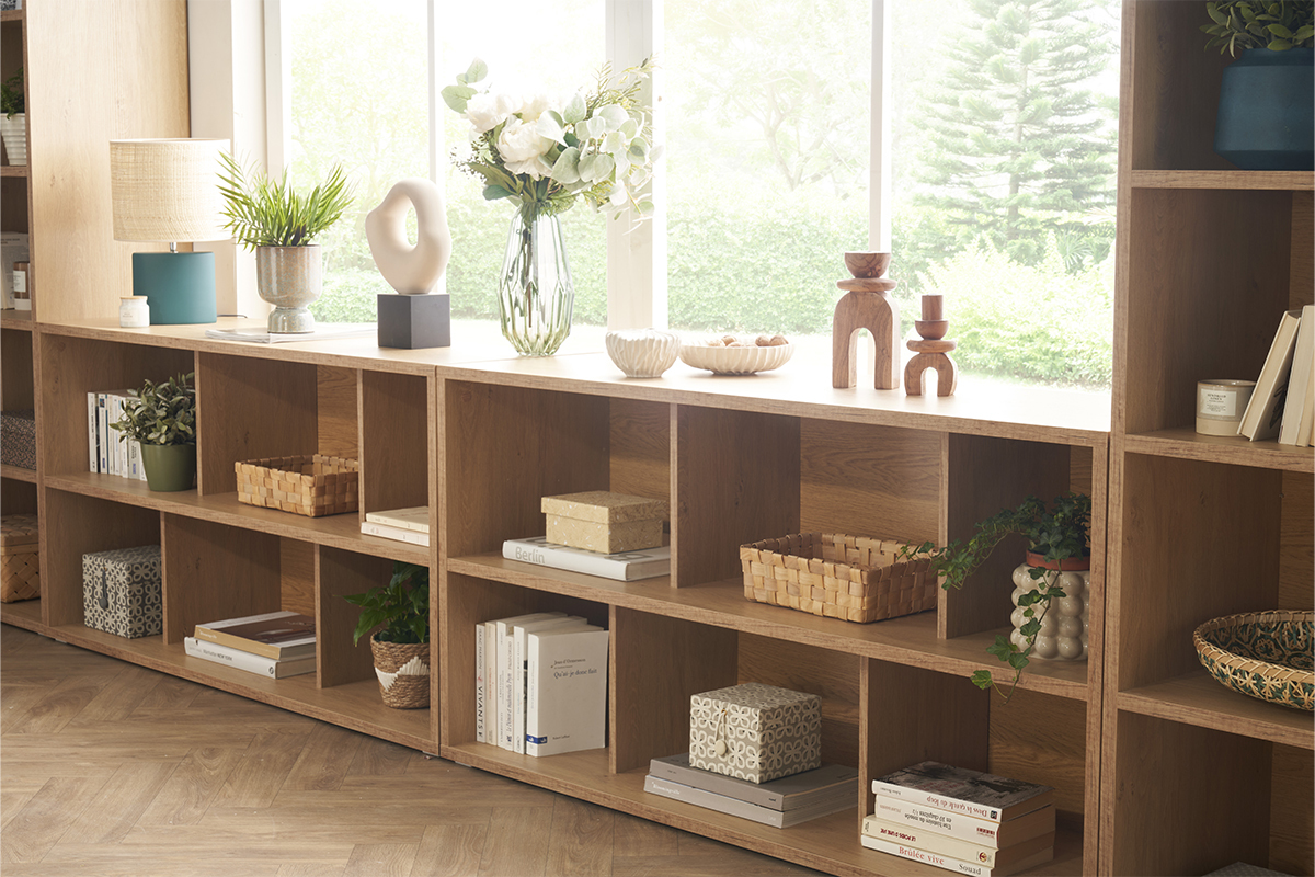 Biblioth�que basse finition bois clair ch�ne L140 cm EPURE