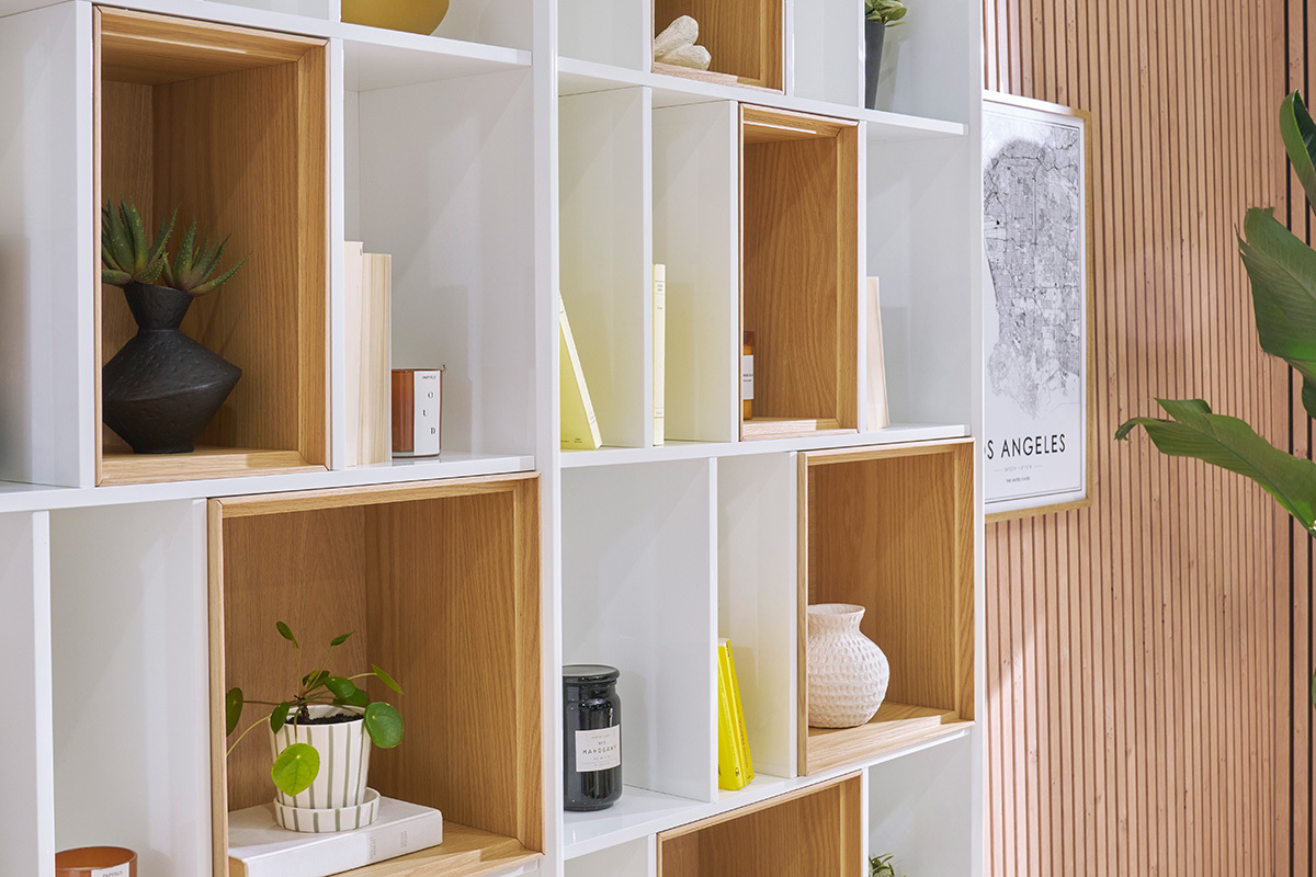 Biblioth�que modulable blanche et finition bois clair ch�ne L85 cm JAZZ
