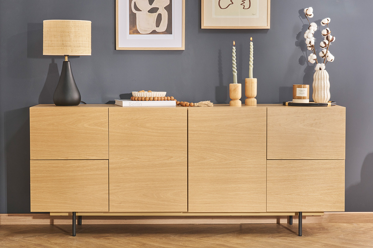 Buffet design finition bois clair ch�ne et m�tal noir 2 portes 4 tiroirs L180 cm ALASKA