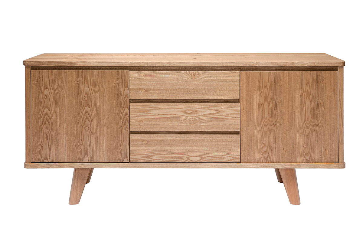 Buffet scandinave en bois clair avec deux portes et trois tiroirs, pieds compas, vue de face.