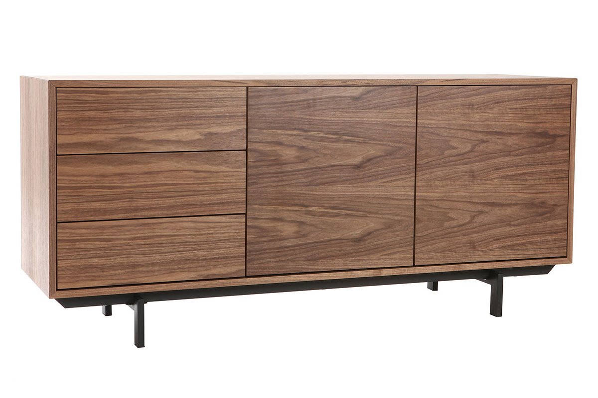 Buffet vintage en bois fonc� noyer avec 2 portes et 3 tiroirs, vue de 3/4.
