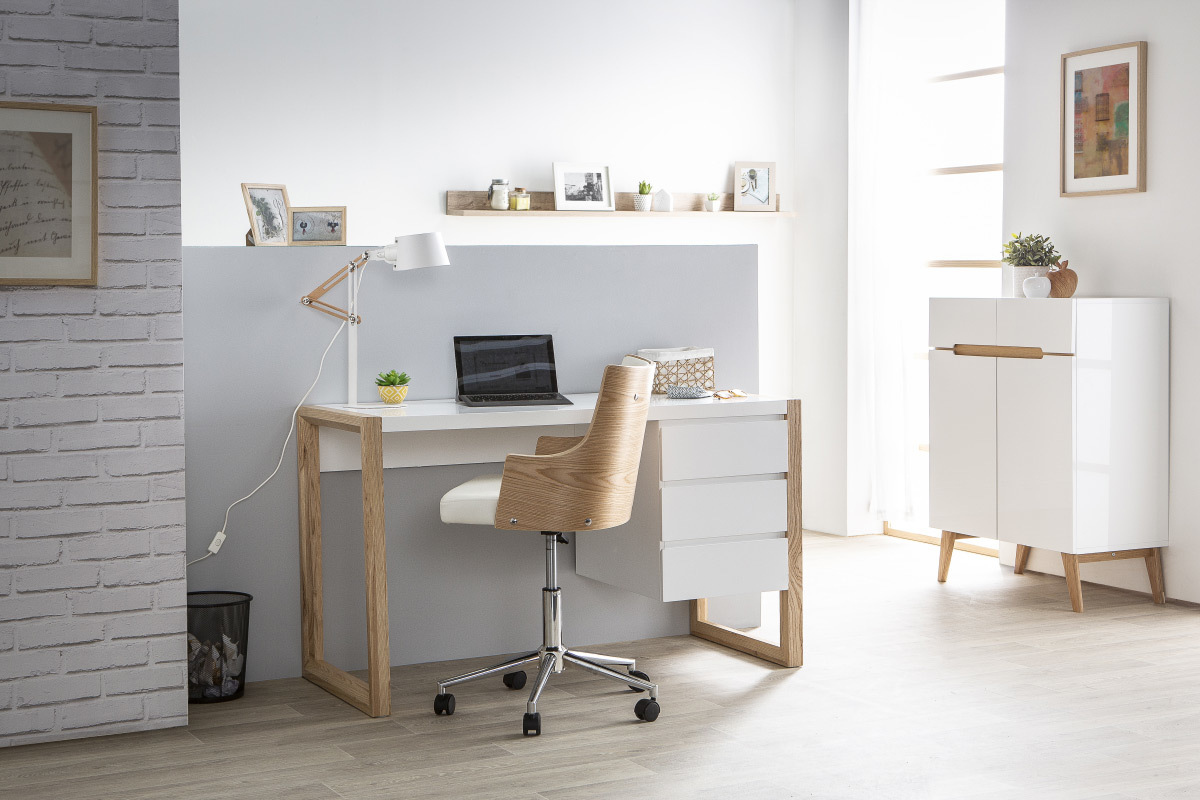 Bureau avec rangements 3 tiroirs scandinave blanc mat et bois clair fr�ne massif L130 cm ARMEL