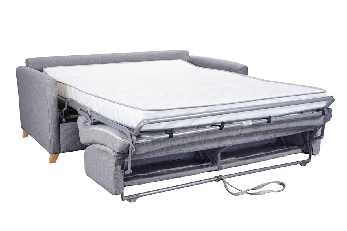 Canap� convertible 3 places en tissu gris clair et bois clair avec matelas 13 cm SKANDY