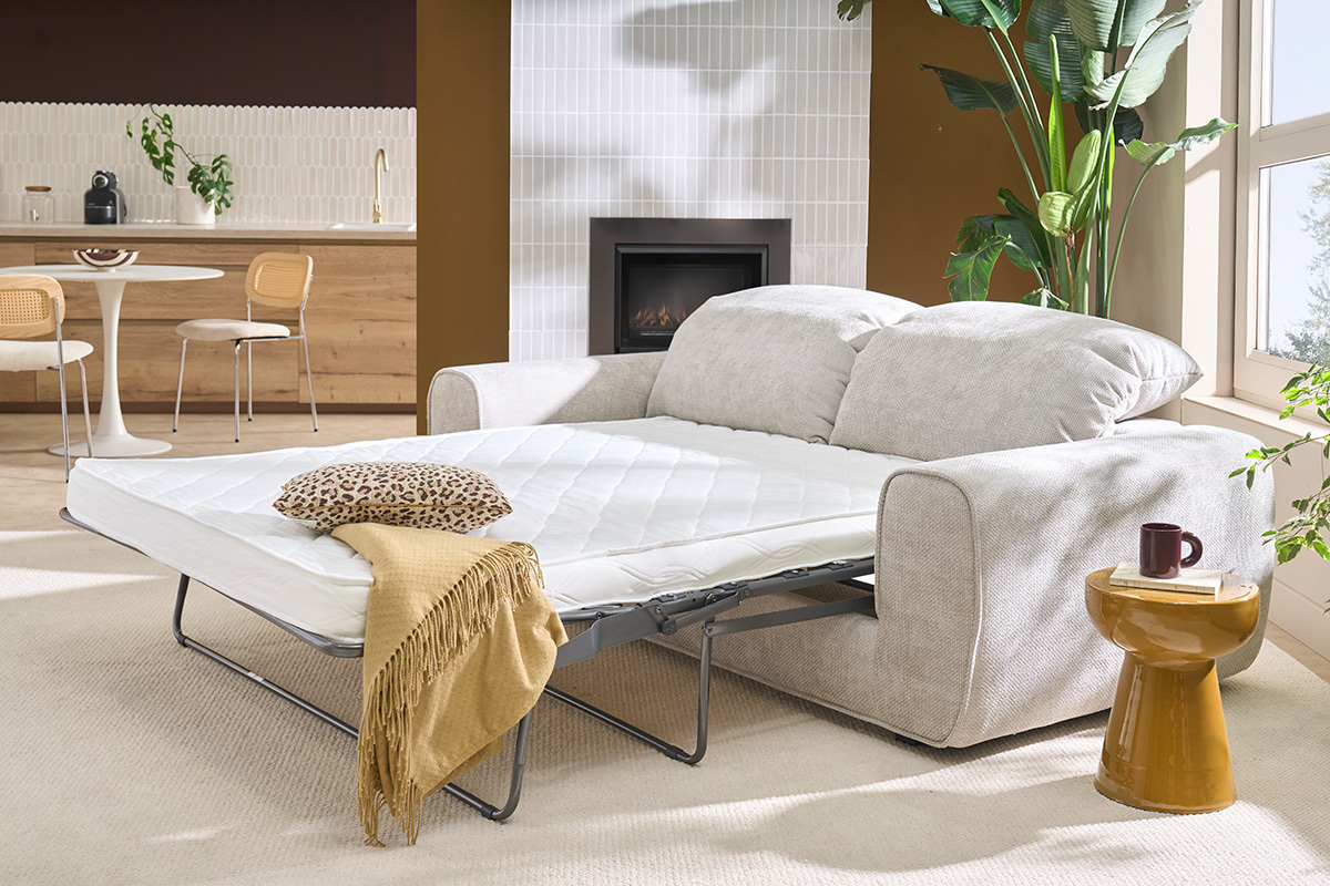 Canap� convertible avec t�ti�res ajustables 3 places en tissu velours chenille beige NOAM