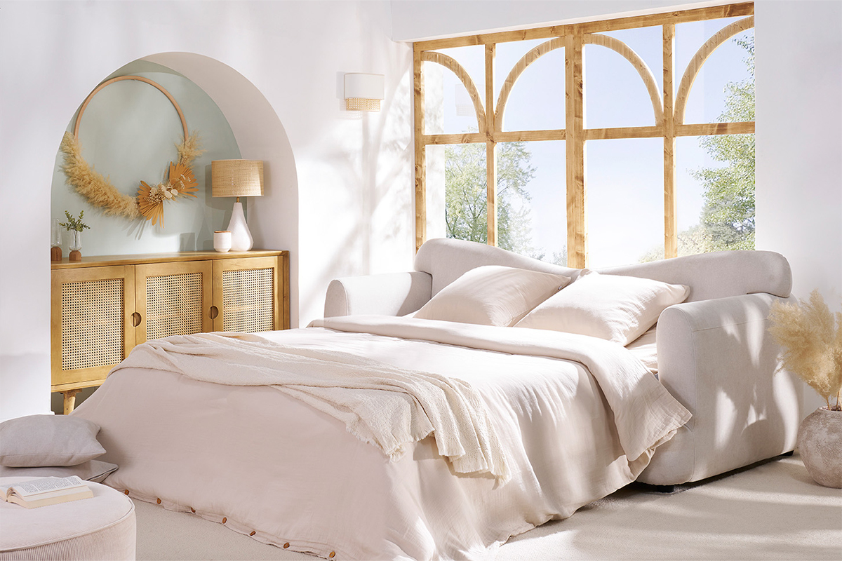 Canap� convertible d�houssable 3-4 places design haricot en tissu effet velours beige clair SACHA