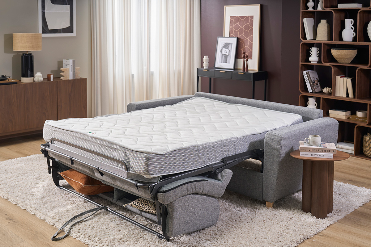 Canap� convertible GRAHAM gris clair avec matelas ouvert, en vue 3/4.