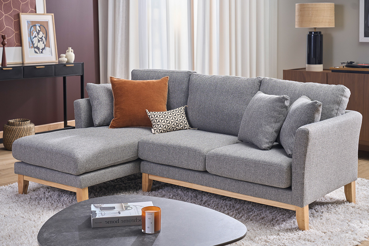 Canap� d'angle gauche d�houssable scandinave 3-4 places en tissu gris clair et bois clair OSLO