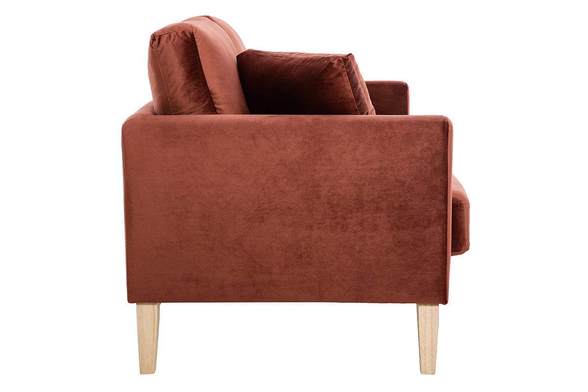 Canap� 2 places en velours rouge, vue de c�t�, style scandinave, pieds en bois clair.