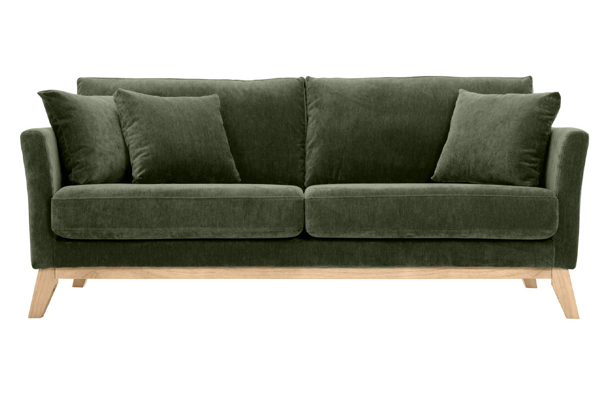 Canap� scandinave vert kaki 3 places avec pieds en bois clair, vue de face.