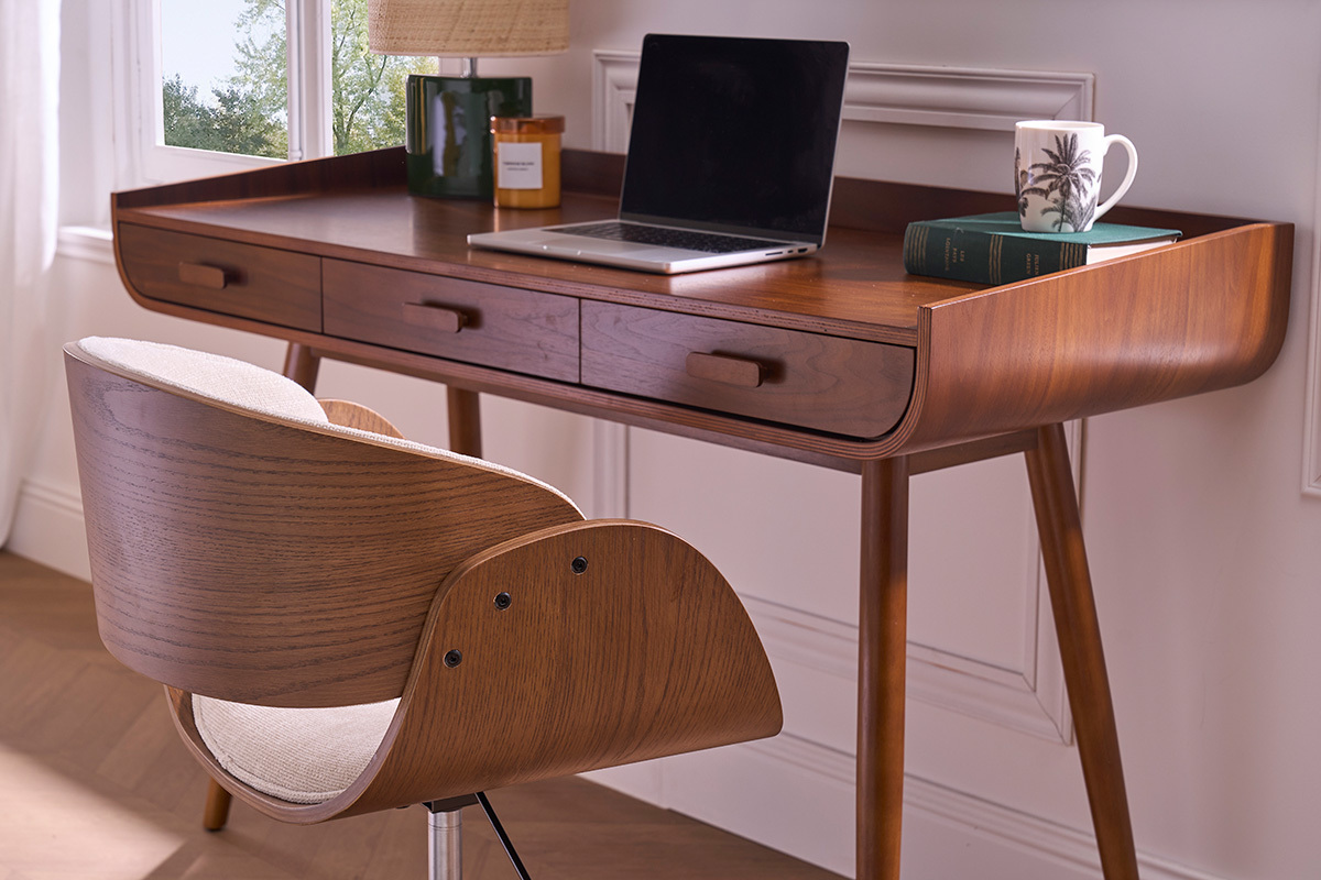 Chaise de bureau � roulettes design en bois fonc� et tissu effet velours textur� beige BENT