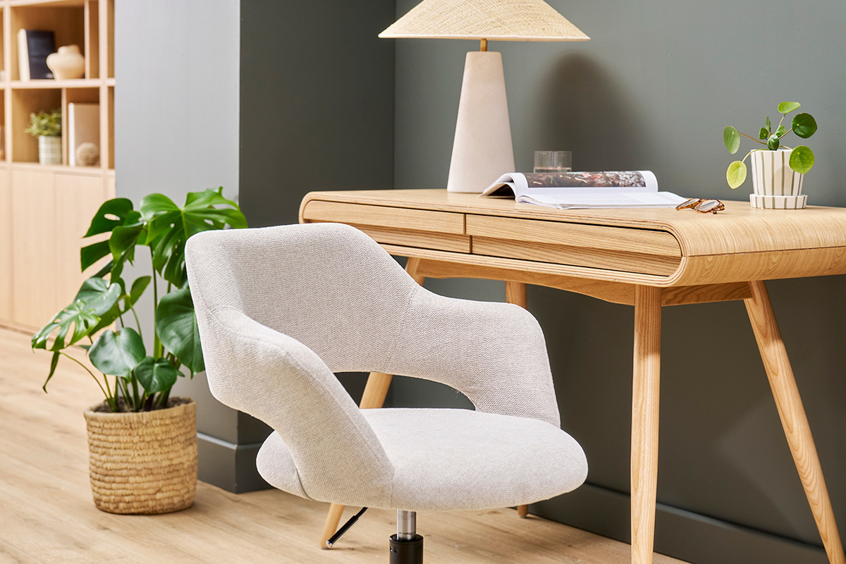 Chaise de bureau � roulettes design en tissu effet velours textur� beige et m�tal noir JESSY