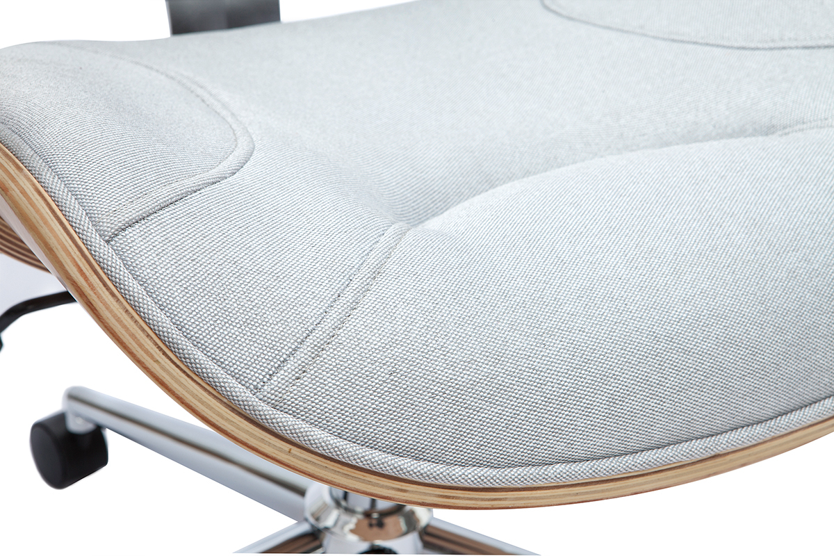 Chaise de bureau � roulettes design en tissu gris clair, bois clair et acier chrom� YORKE