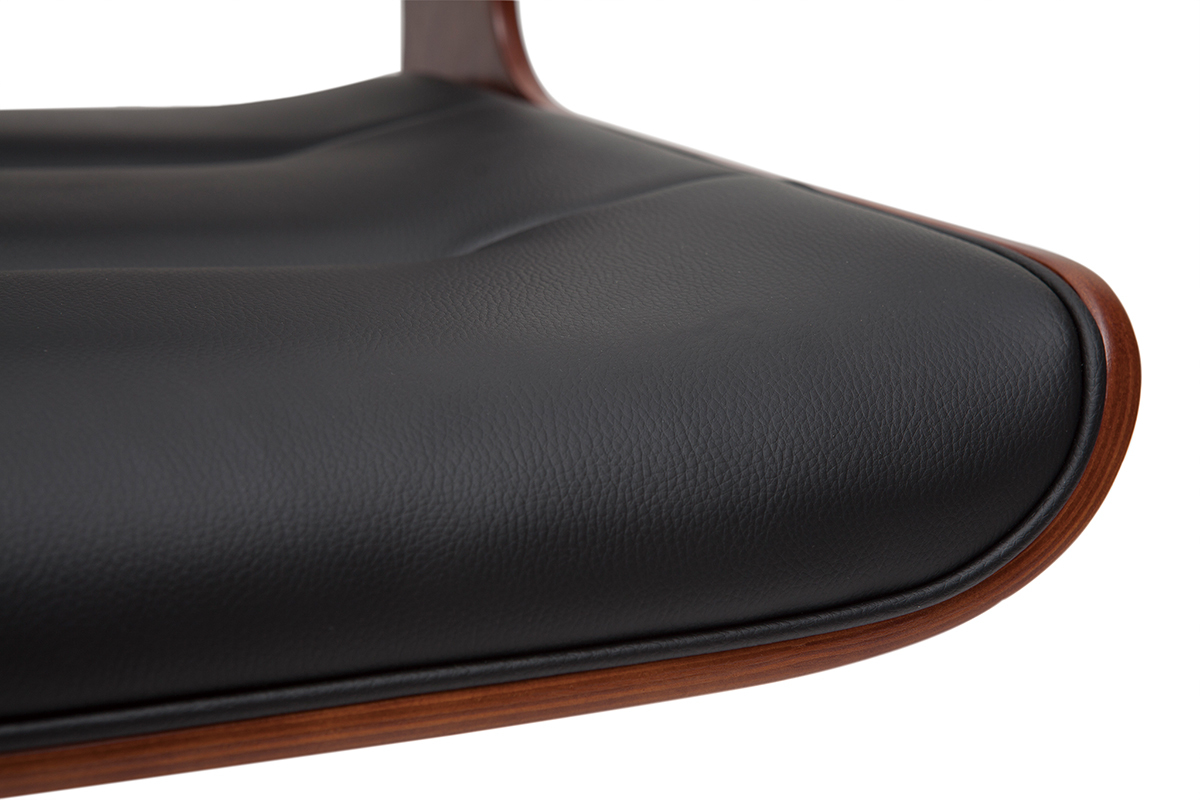 Gros plan sur l'assise en polyur�thane noir et bois noyer de la chaise de bureau ARAMON.