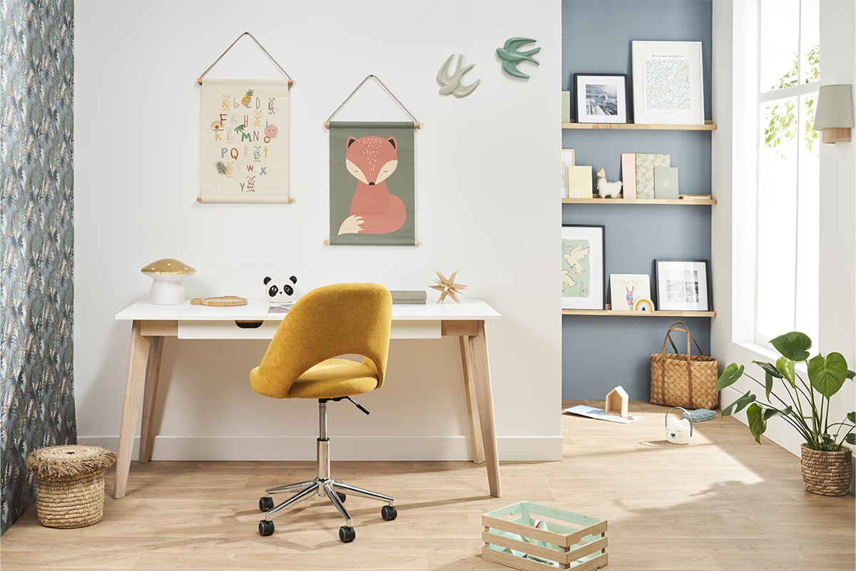 Chaise de bureau � roulettes en tissu effet velours textur� jaune moutarde et acier chrom� COSETTE
