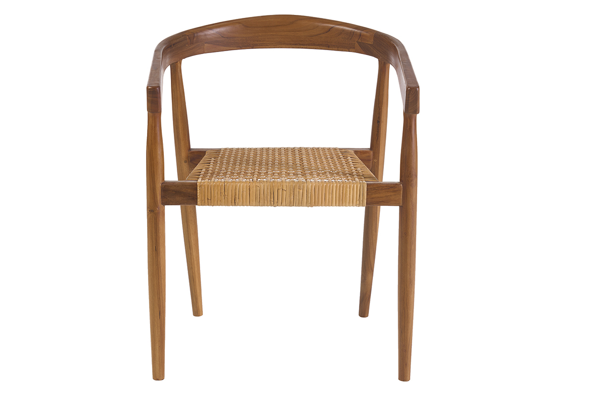 Chaise ethnique en teck massif avec assise en cannage, vue de face.