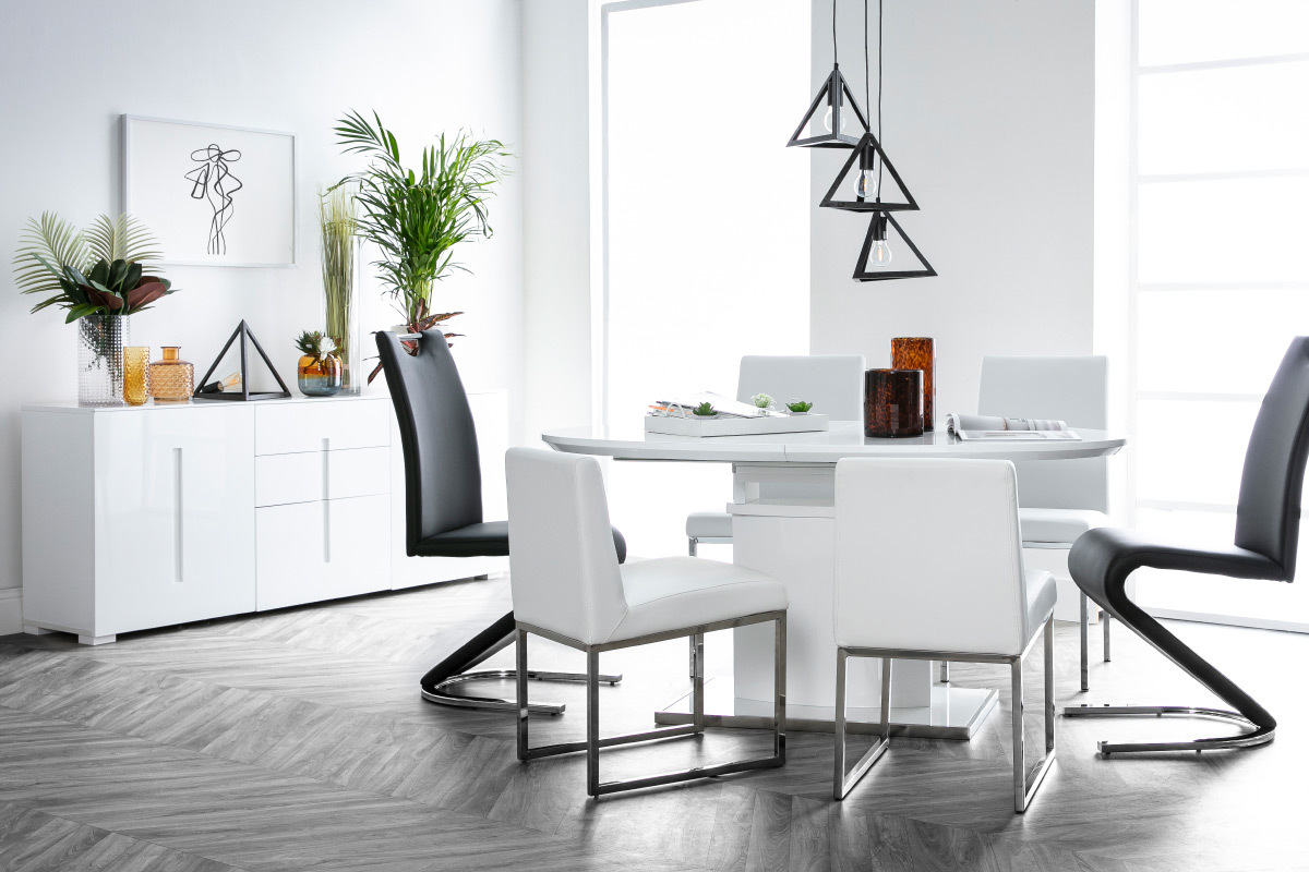 Chaises design blanc et acier chrom� (lot de 2) SIMEA