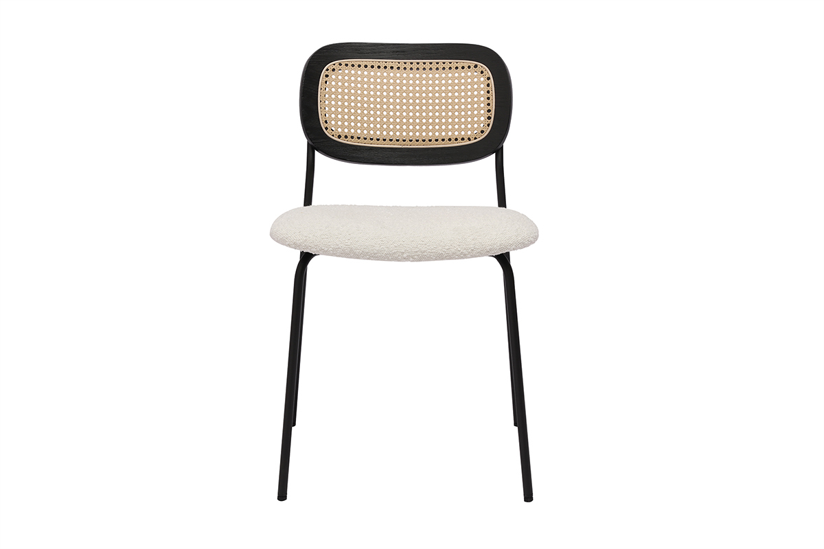 Chaise en tissu effet laine boucl�e blanc, dossier cannage rotin, pieds m�tal noir. Vue de face.