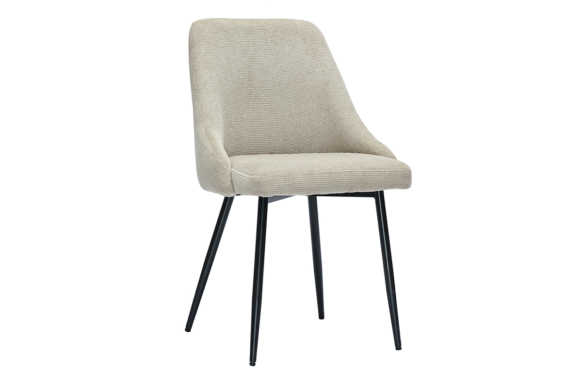 Chaise en tissu chenille beige avec pieds en m�tal noir, vue de trois-quarts.