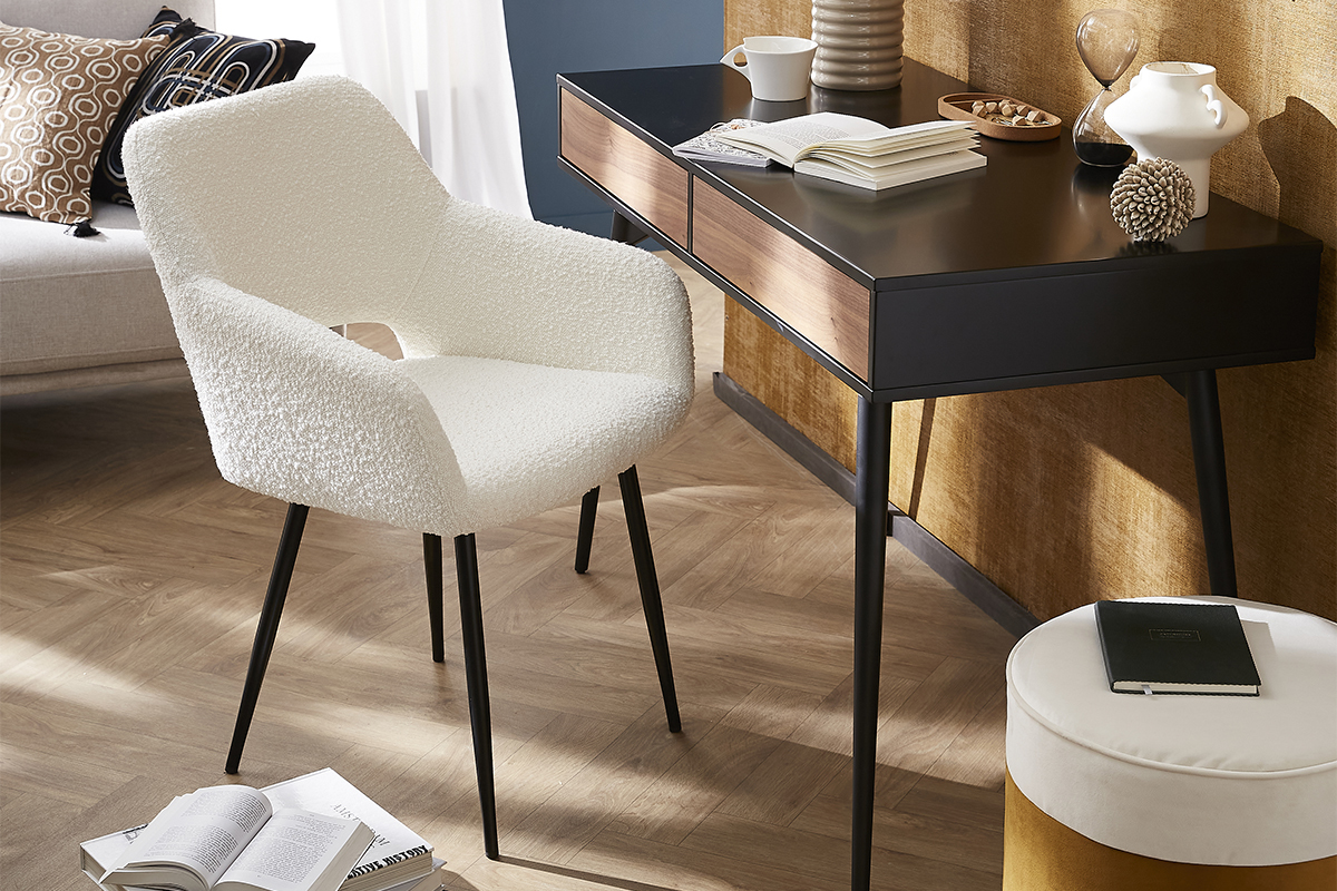 Chaises en tissu effet laine boucl�e blanc cass� et m�tal noir (lot de 2) LAURETTE