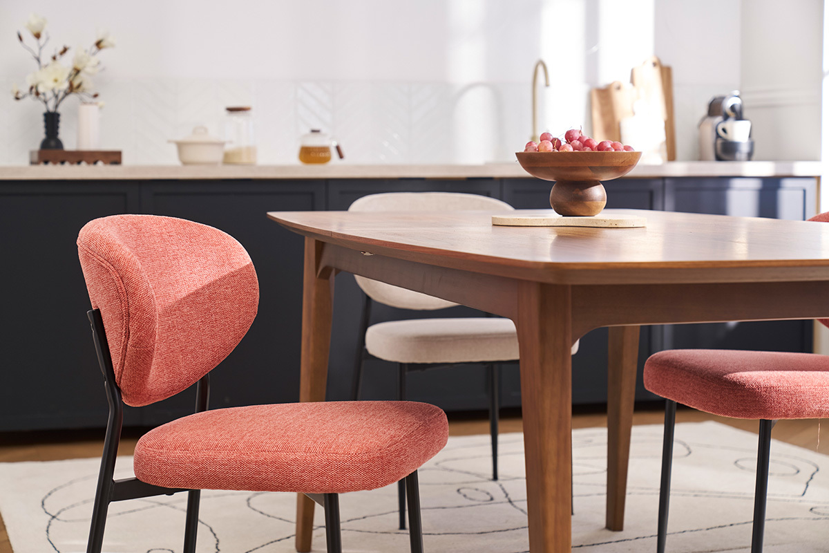 Chaises en tissu effet velours textur� terracotta et m�tal noir (lot de 2) BREKA