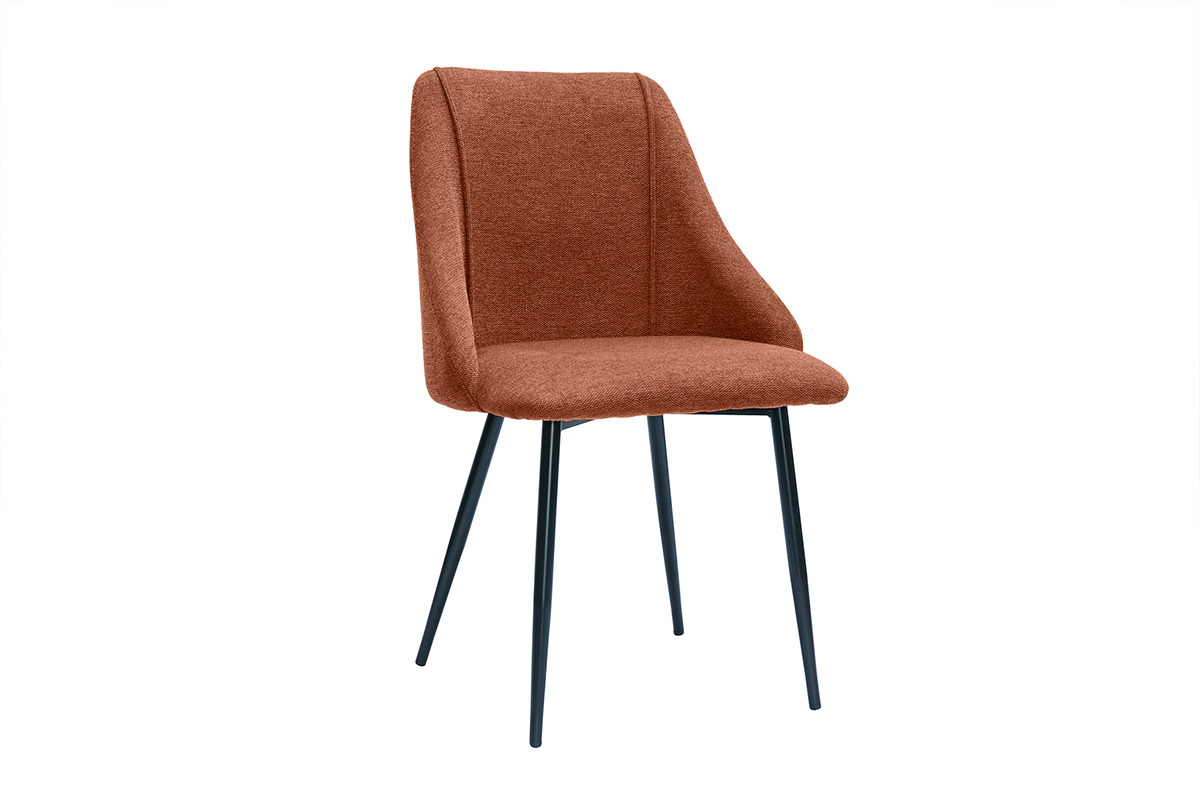 Chaise en tissu velours terre br�l�e, pieds m�tal noir, vue de trois-quarts.