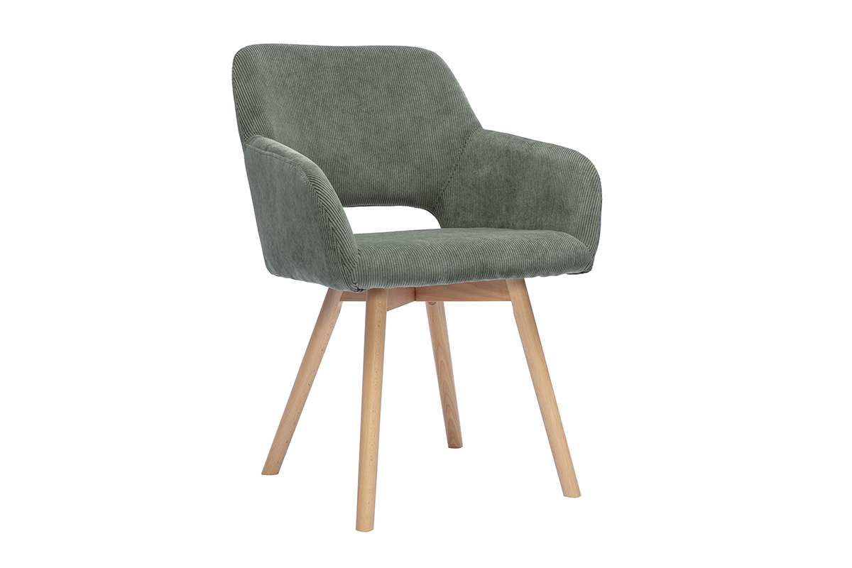 Chaise en tissu velours c�tel� vert kaki avec accoudoirs et pieds en bois clair, vue de 3/4
