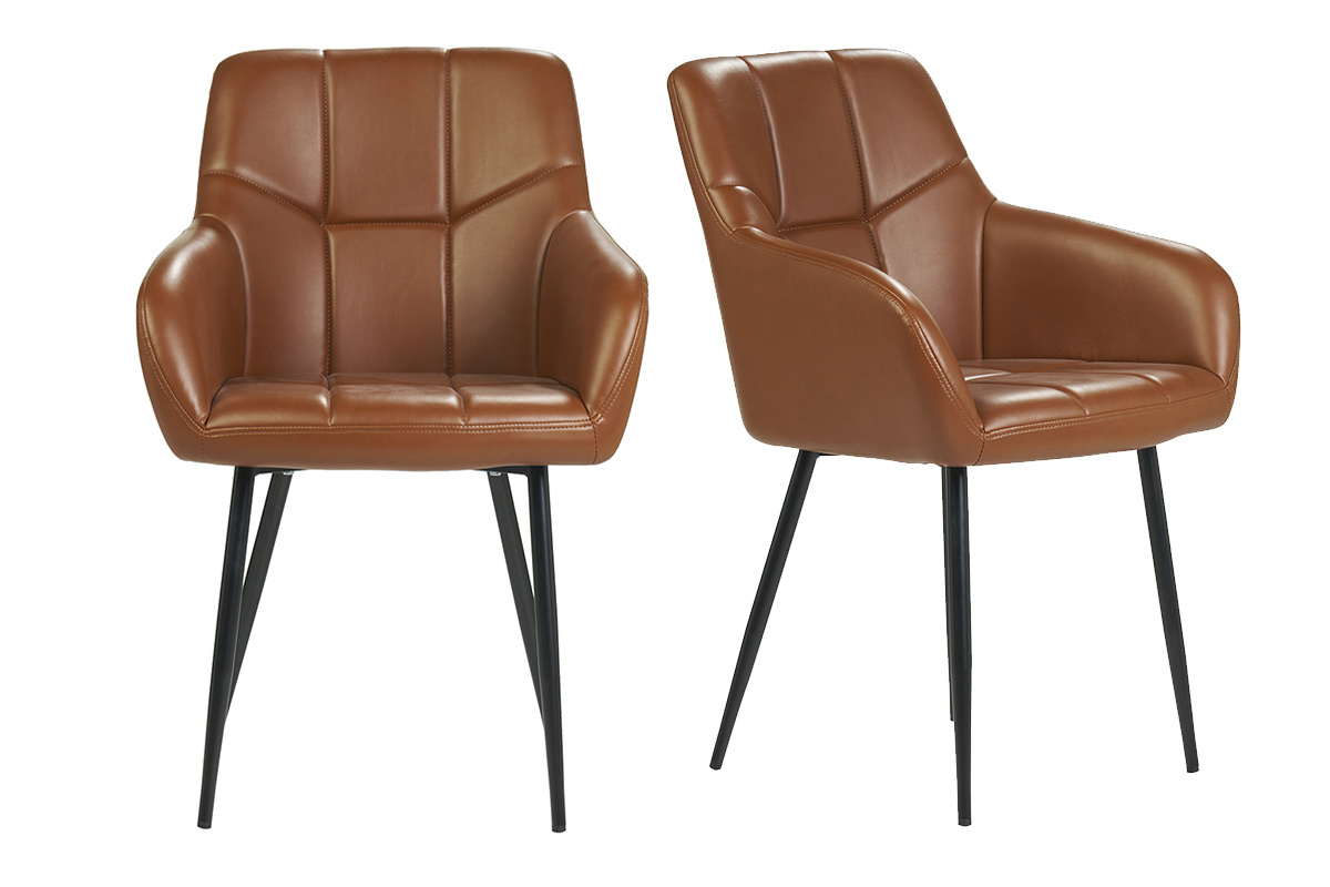 Deux chaises matelass�es marron avec pieds en m�tal noir, vue de face et trois quarts.