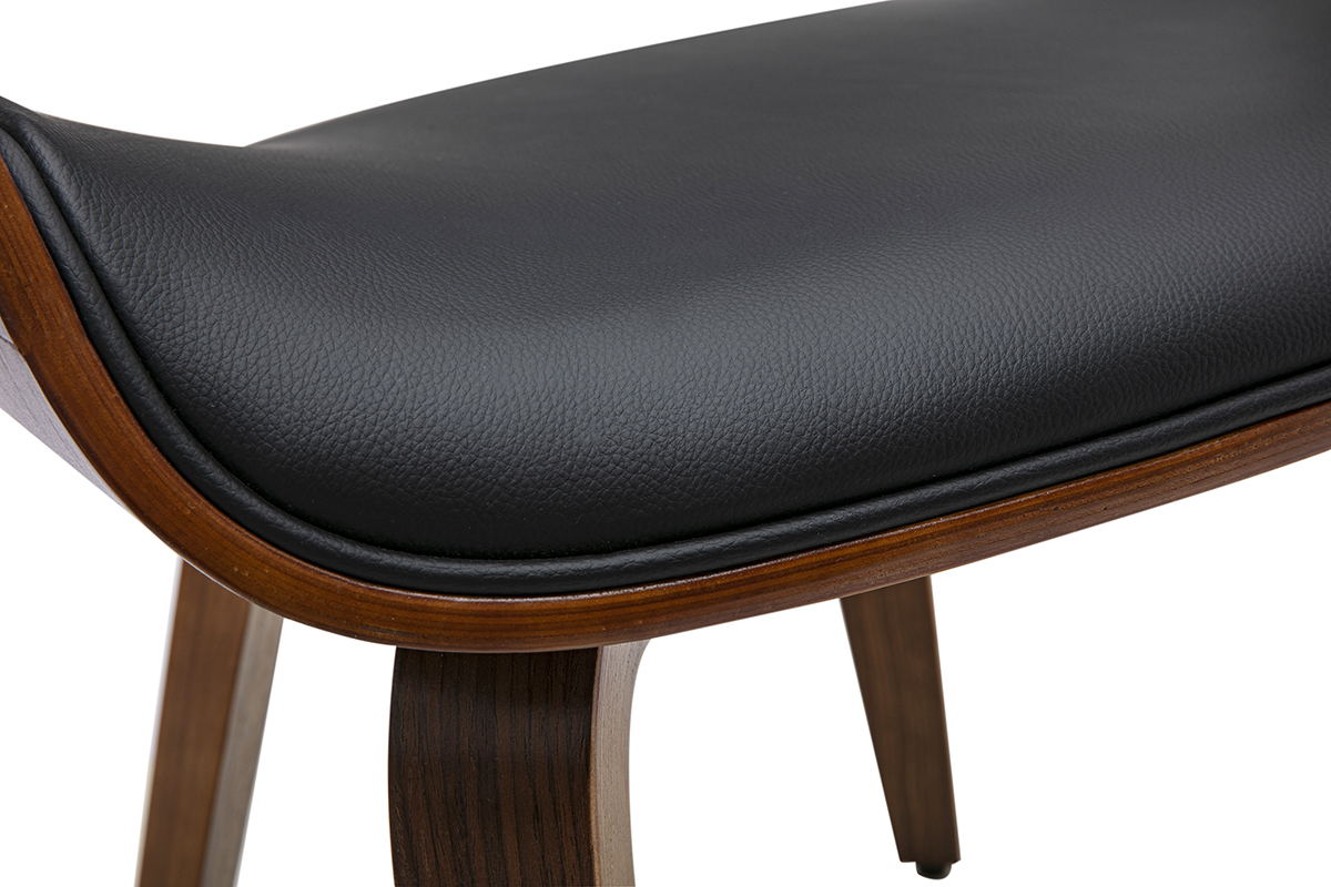 D�tail de la chaise SEVAN en polyur�thane noir avec placage noyer, vue de dessus.