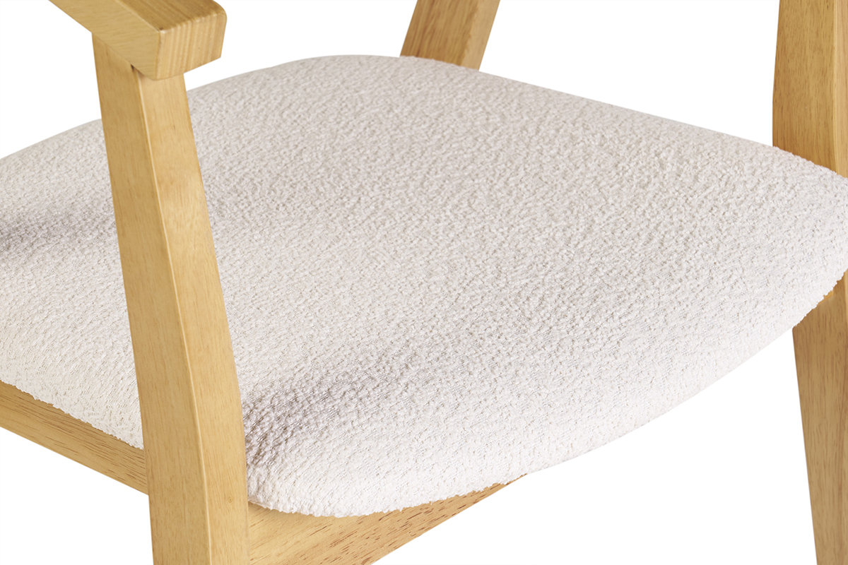 Chaises scandinaves bois clair et tissu effet laine boucl�e blanc (lot de 2) BAHIA