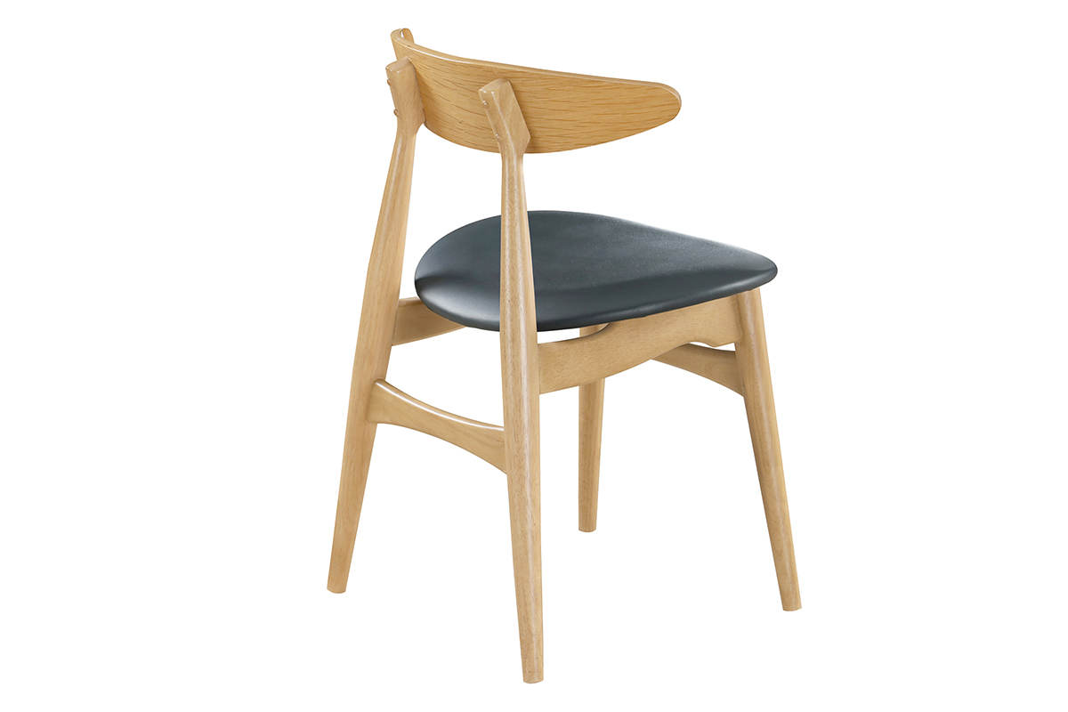 Chaise scandinave en bois clair avec assise noire, vue de dos.