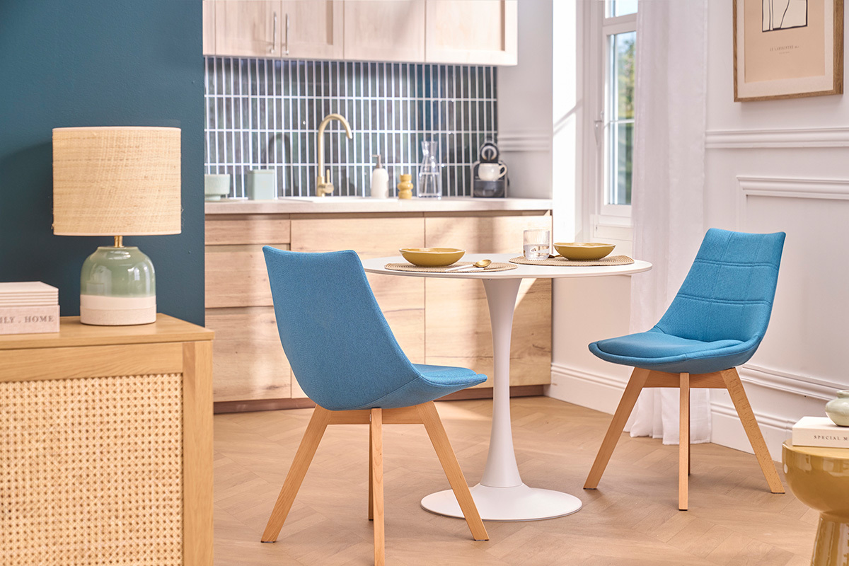Chaises scandinaves en tissu bleu canard et bois clair (lot de 2) MATILDE