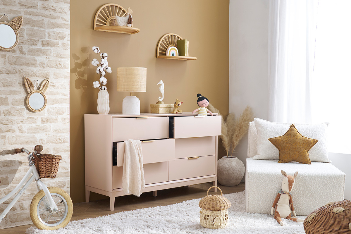 Commode rose poudr� et m�tal dor� 6 tiroirs L120 cm GIANA