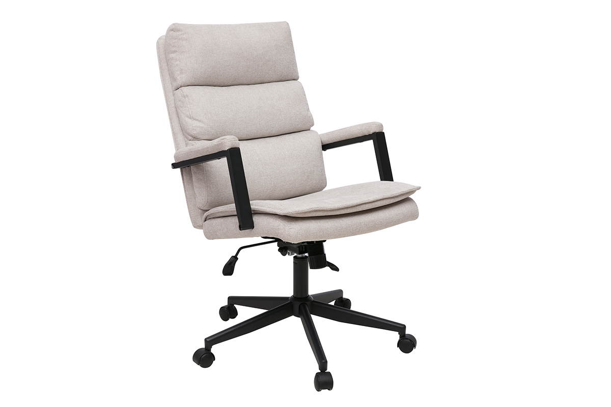 Fauteuil de bureau � roulettes en tissu effet velours beige et m�tal noir, vue de 3/4.