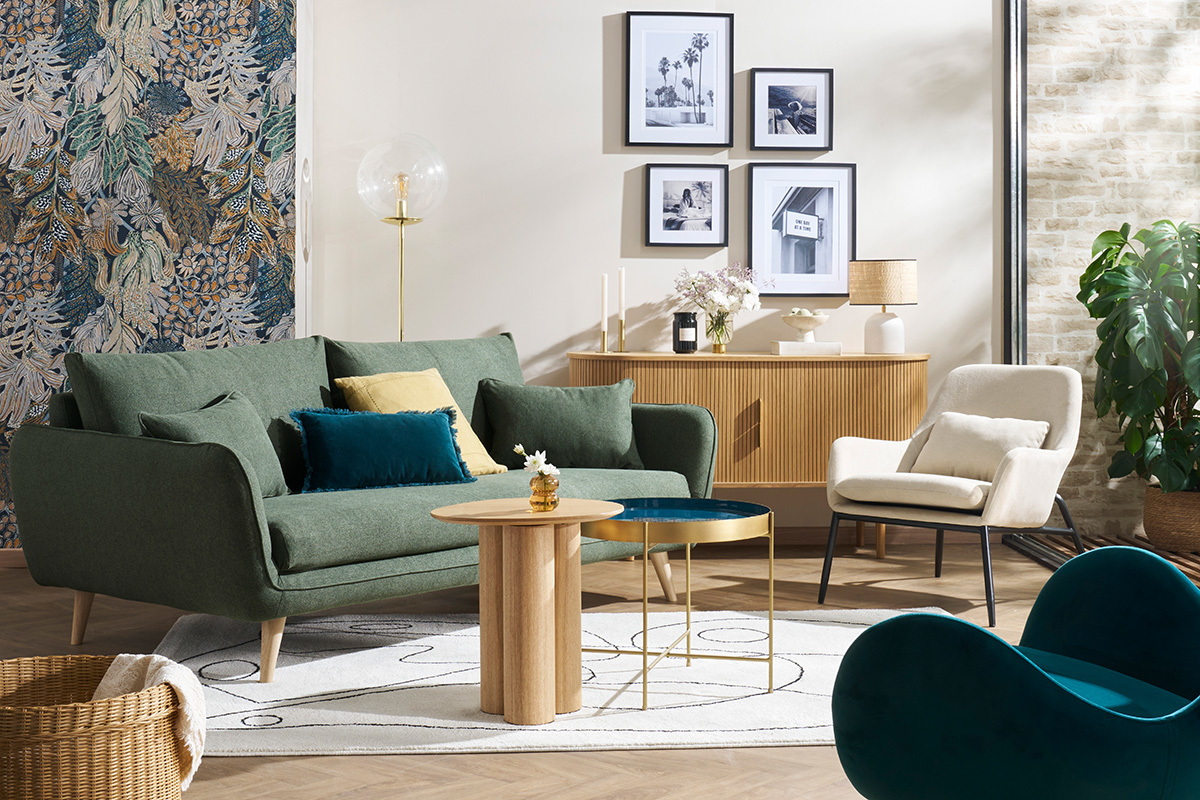 Fauteuil design en tissu effet velours beige et m�tal noir MAXINE