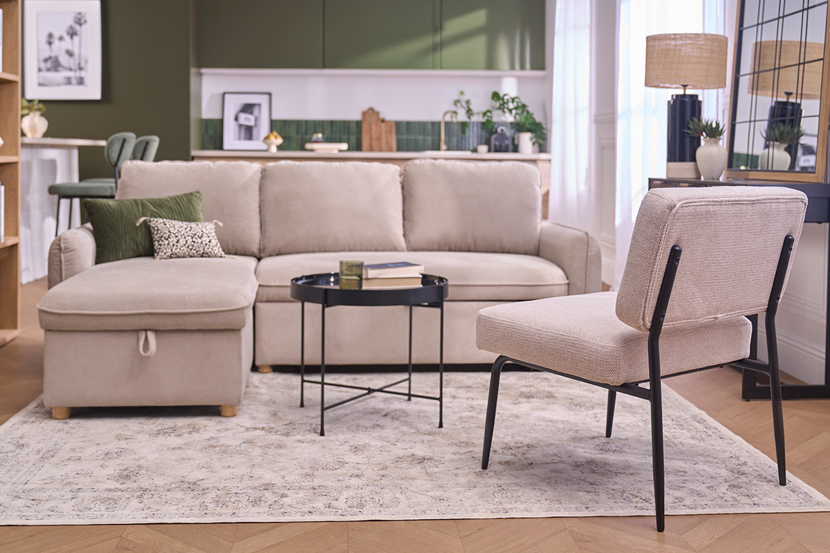 Fauteuil en tissu chenille beige et m�tal noir VEDANA