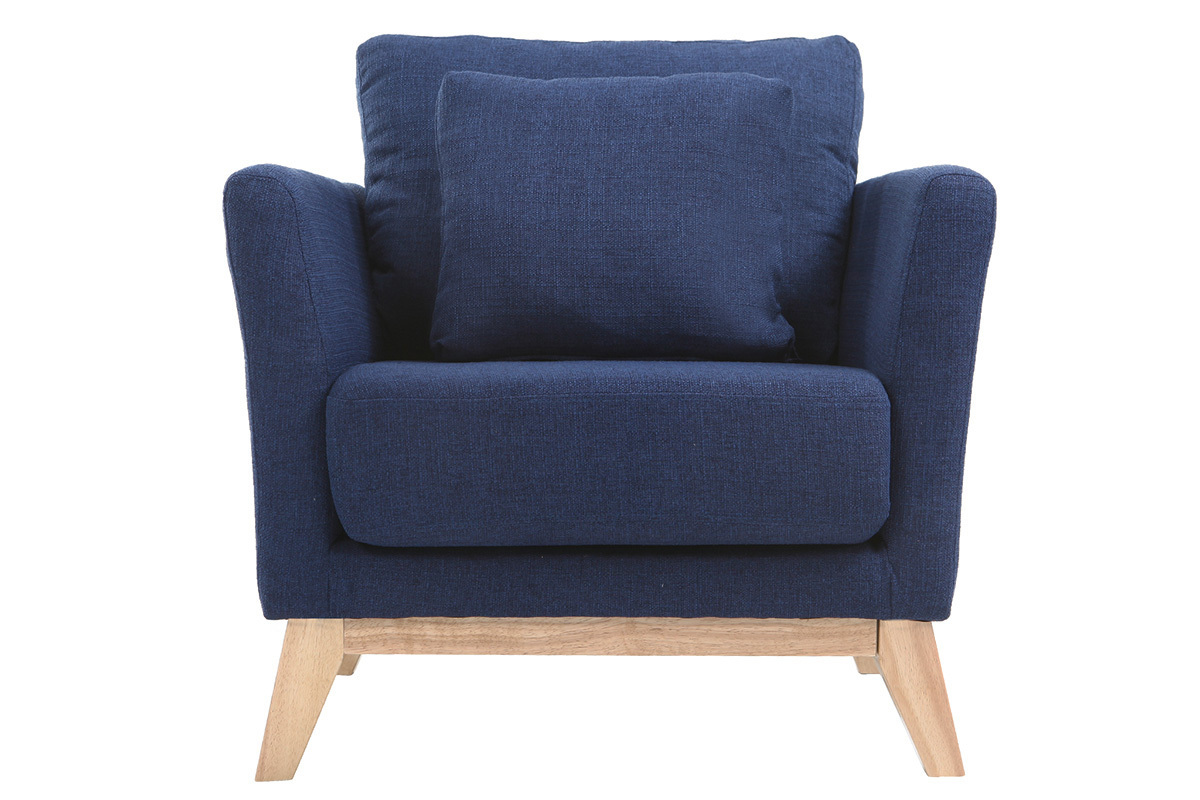 Fauteuil scandinave bleu fonc� avec coussin et pieds en bois clair, vue de face.