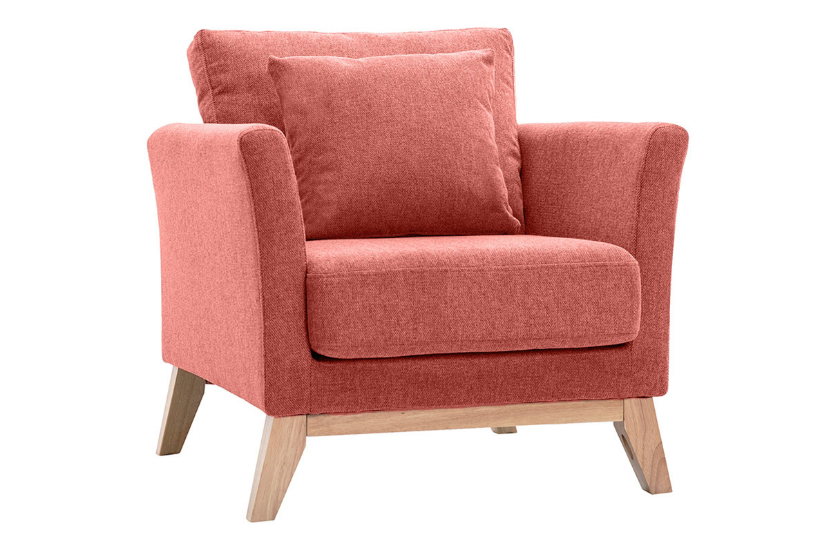 Fauteuil scandinave en tissu velours terracotta et pieds bois, vue de 3/4.