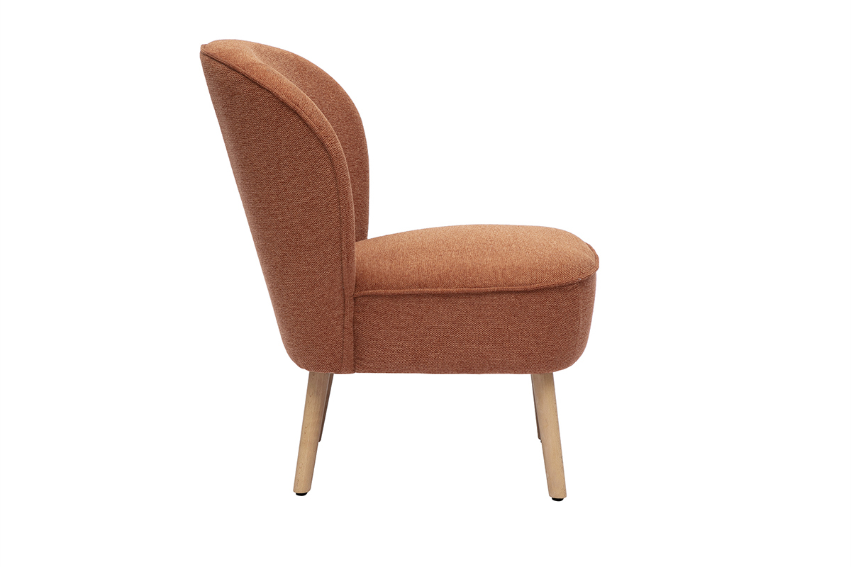Fauteuil scandinave en tissu velours terre br�l�e, vue de profil avec pieds en bois clair.
