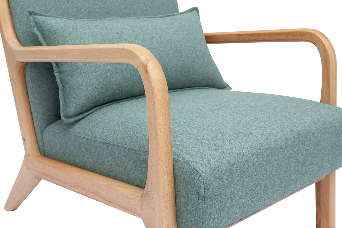 Fauteuil DERRY en tissu vert de gris avec coussin, accoudoirs en bois clair, vue de c�t�.