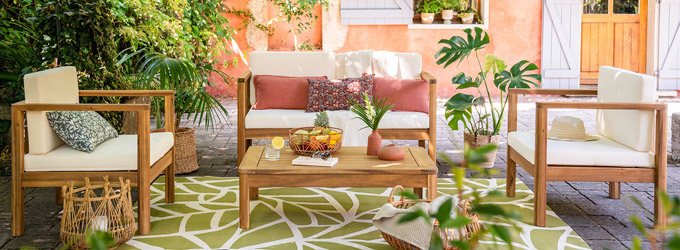 Salon de jardin en bois