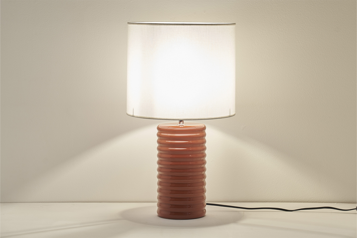Lampe � poser en c�ramique �maill�e terracotta et abat-jour �cru H53 cm BERRO