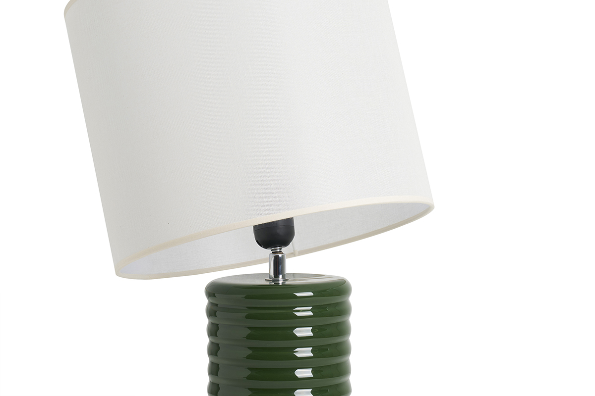 Lampe � poser en c�ramique �maill�e vert fonc� avec abat-jour �cru,