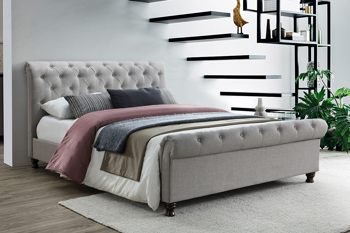 Lit 2 places 160x200 cm en tissu gris capitonn� RILEY