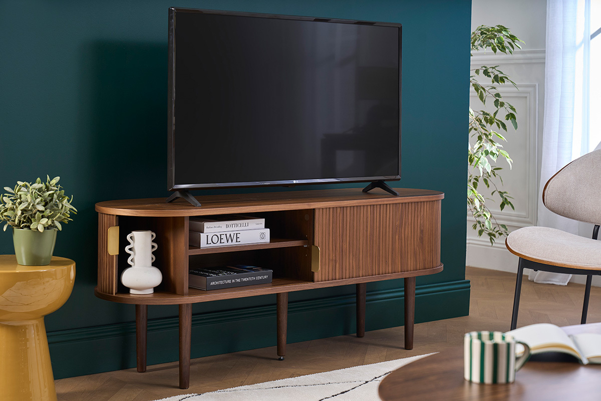 Meuble TV vintage bois fonc� noyer avec rangements 2 portes coulissantes L138 cm EPIC