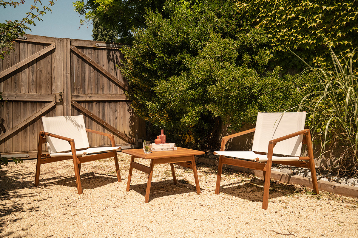 Salon de jardin blanc et bois massif PADANG