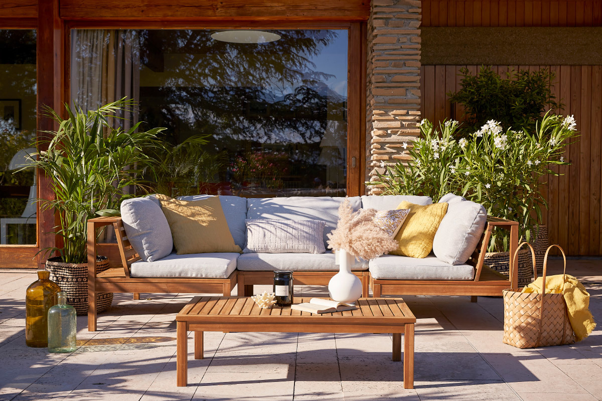 Salon de jardin d'angle en bois massif avec coussins d�houssables gris chin� BELIZE