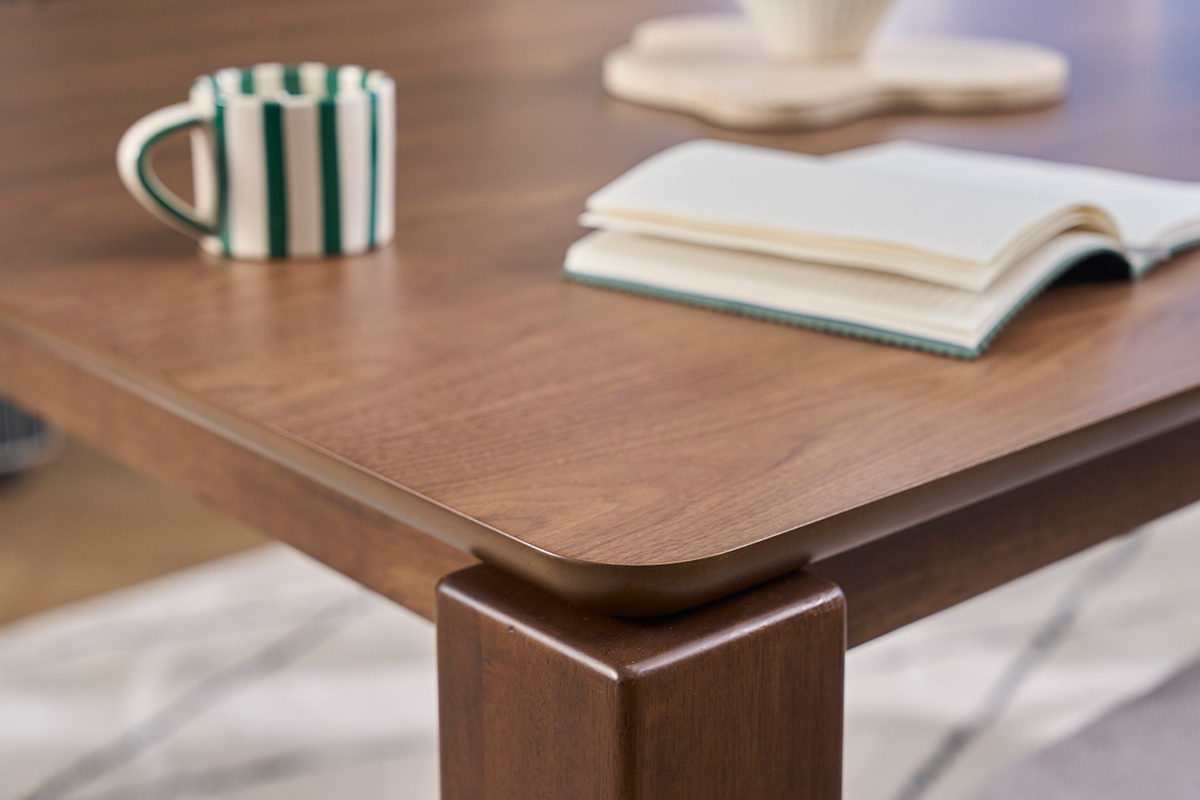 Table � manger carr�e bois fonc� noyer L120 cm RAYA