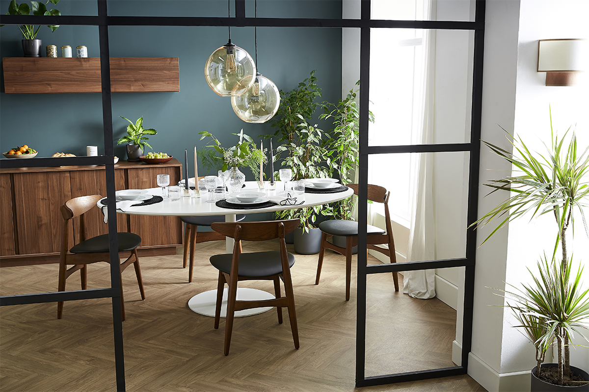 Table � manger design blanche ovale L170 cm HALIA