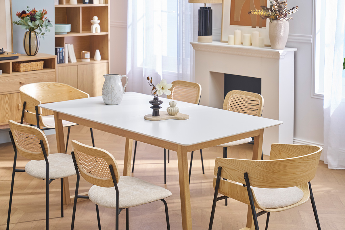 Table � manger extensible rectangulaire rallonges int�gr�es finition blanc et bois clair ch�ne massif L160-240 cm LAHO
